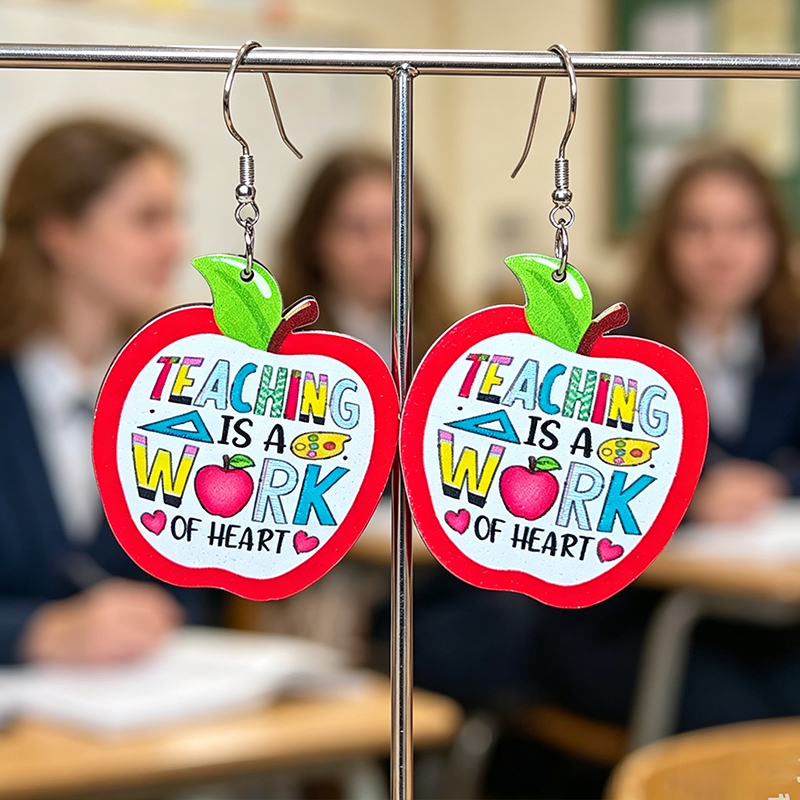 Cute Red Apple Teacher Quote D - Woodworking Teacher avis et prix